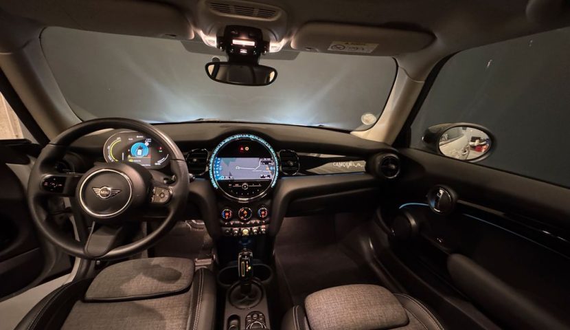 MINI COOPER SE 11