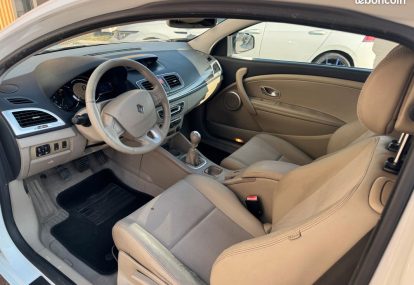 RENAULT MEGANE COUPE 1l9 DCI 130ch 016