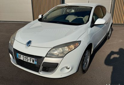 RENAULT MEGANE COUPE 1l9 DCI 130ch 070