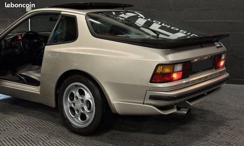 SUPERBE COLLECTOR COUPE PORSCHE 944 030