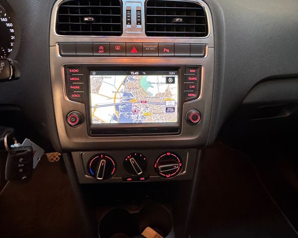 VW POLO TSI 90ch LOUNGE 085