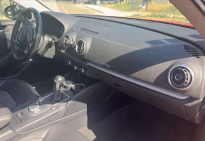 a3 front right door 02