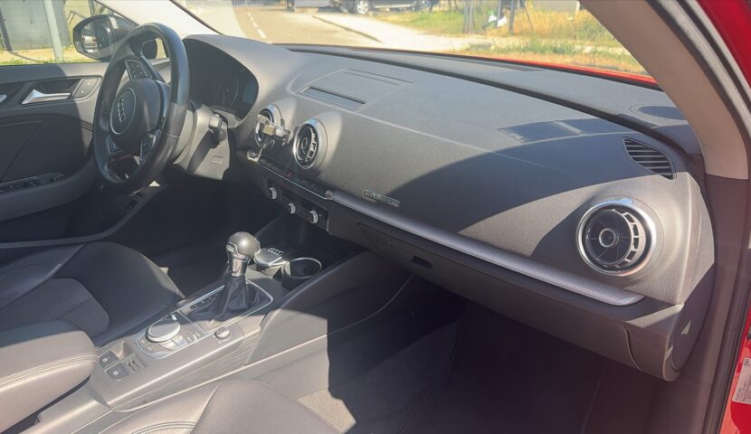 a3 front right door 02