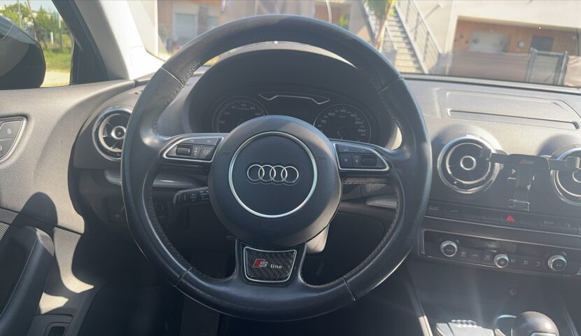 a3 steering wheel 02