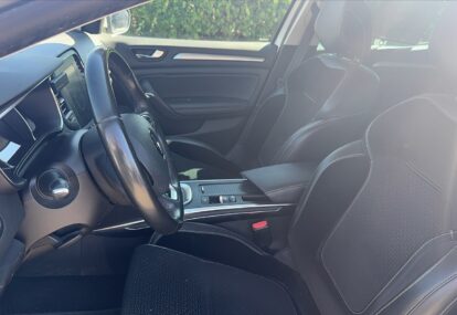 megane front left door 01