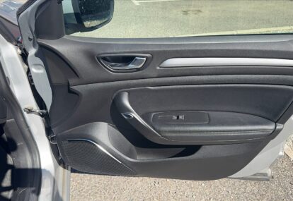 megane front right door 03