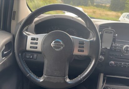 navara steering wheel 02