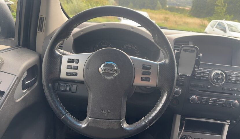 navara steering wheel 02