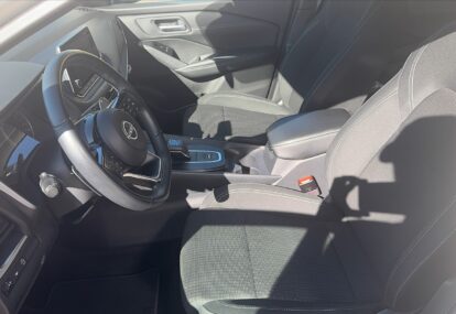 qashqai front left door 01