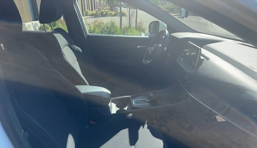 qashqai front right door 01