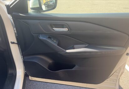 qashqai front right door 03