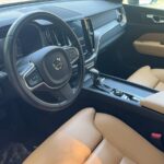 xc60 front left door 02