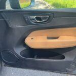 xc60 front right door 03